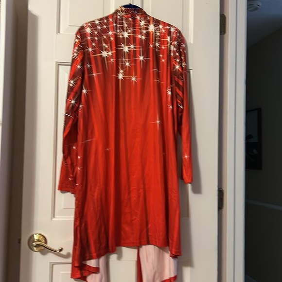 NWOT,size 1X, red&white pattern,long sleeves Duster,Stars featured on shoulders - Picture 8 of 8